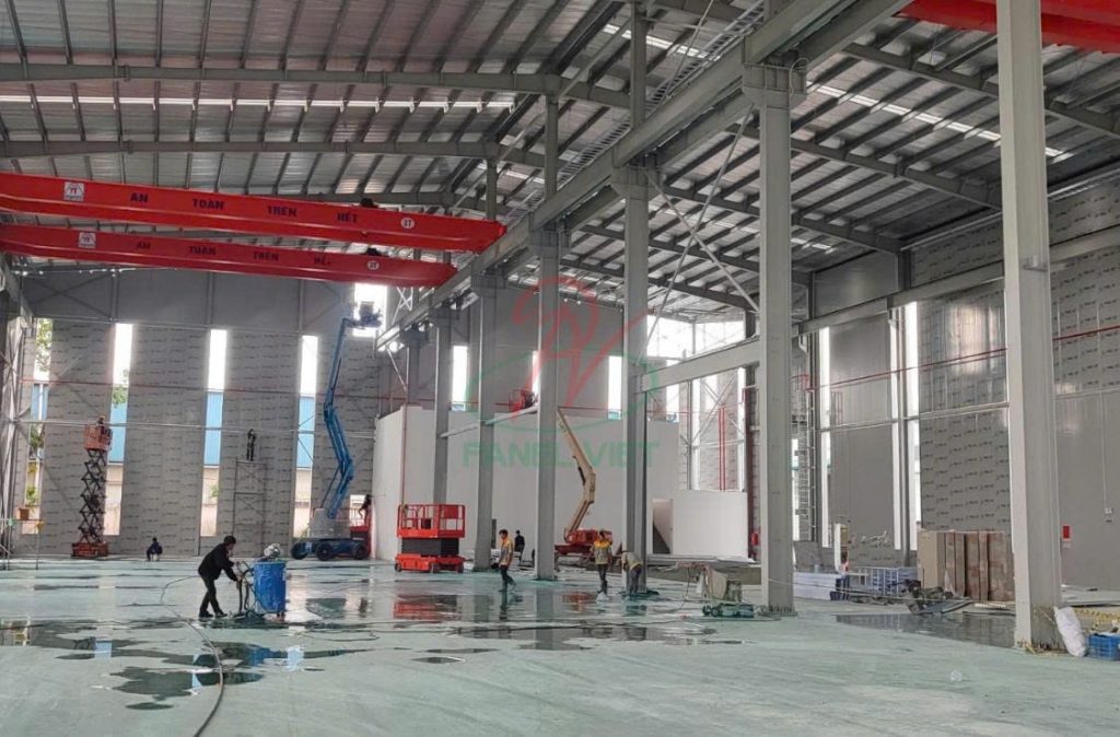 Kinh Nghiệm Chọn Mua Trần Panel Cho Nhà Xưởng