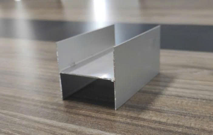 Mua phụ kiện nhôm panel