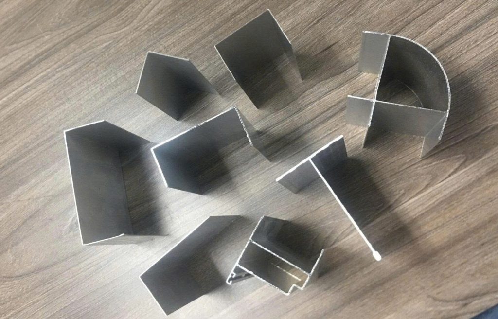 phụ kiện nhôm cho vách panel
